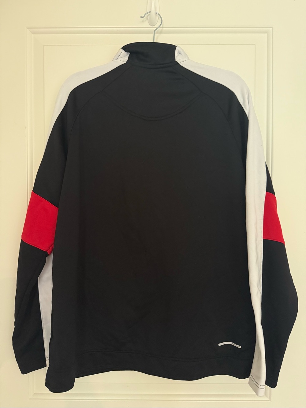 Men’s Everlast Black and Red Track Jacket - Picture 4 of 4
